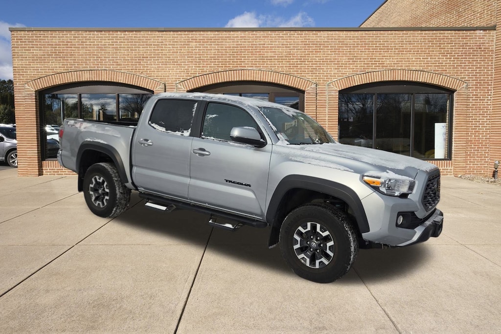 Used 2022 Toyota Tacoma 4WD SR V6 Truck Double Cab