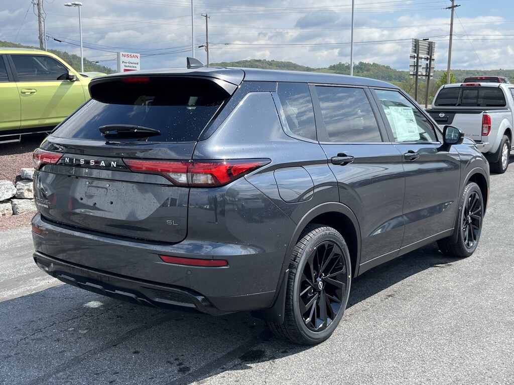 New 2026 Nissan Rogue Plug-In Hybrid SL SUV