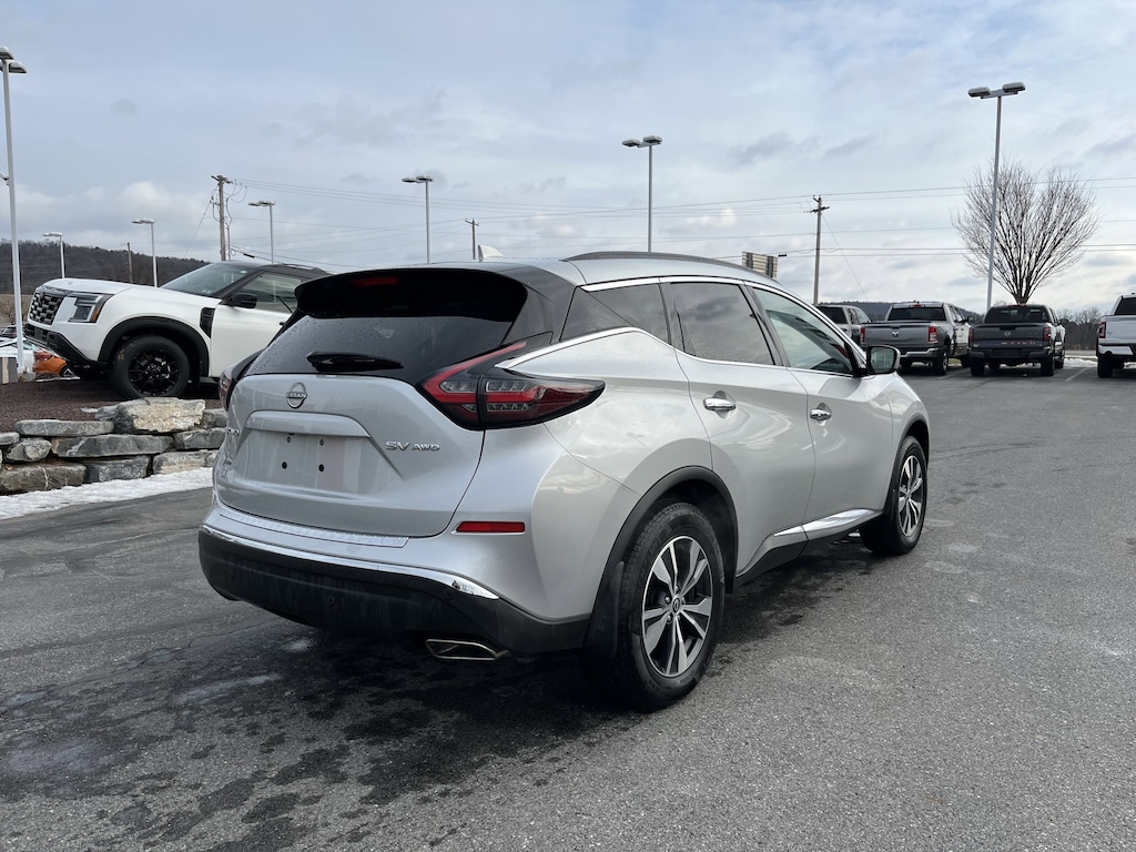 Used 2024 Nissan Murano SV SUV