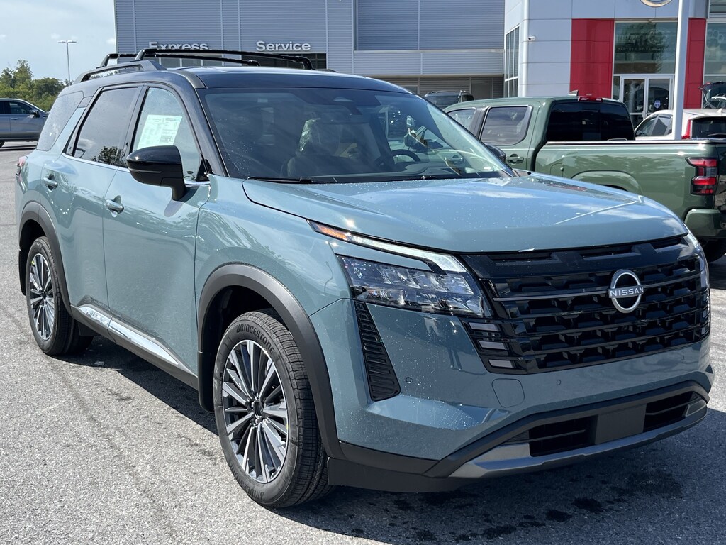 New 2026 Nissan Pathfinder Platinum SUV