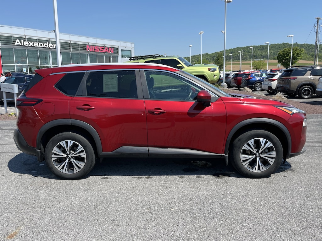 Used 2023 Nissan Rogue SV SUV