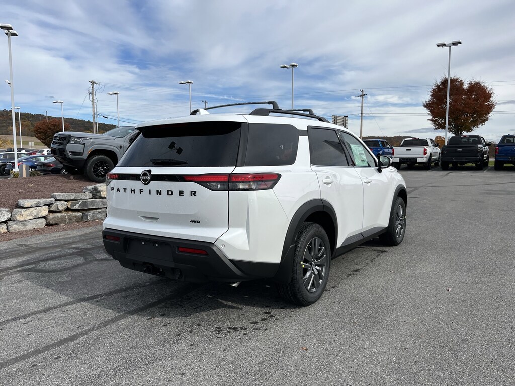New 2025 Nissan Pathfinder SV SUV