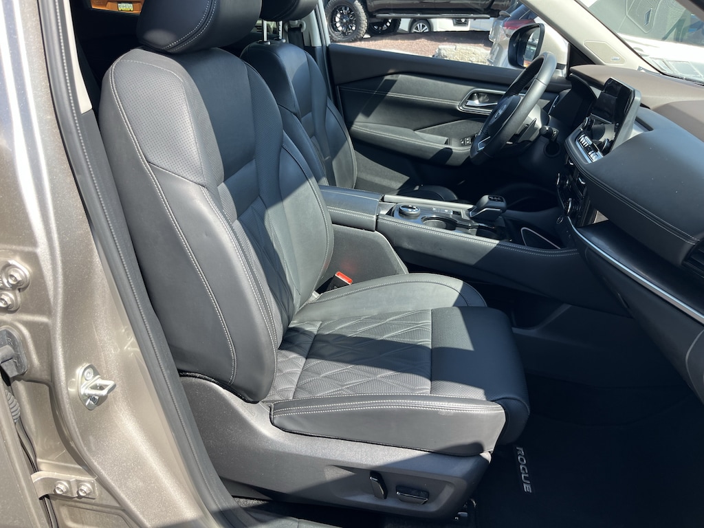 Used 2023 Nissan Rogue Platinum SUV