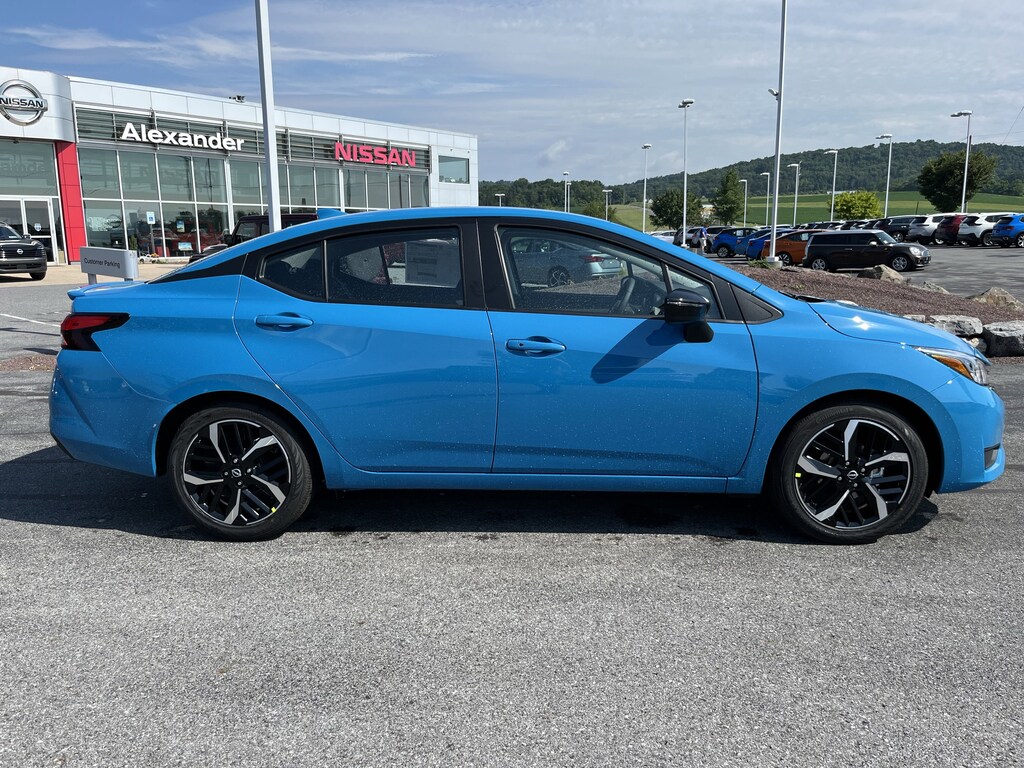 New 2025 Nissan Versa SR Sedan