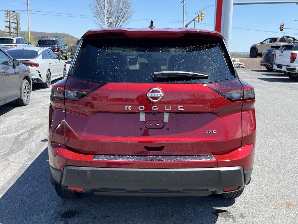 New 2026 Nissan Rogue SV SUV
