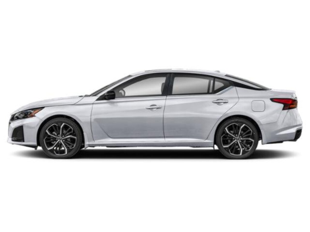 New 2026 Nissan Altima SR Sedan