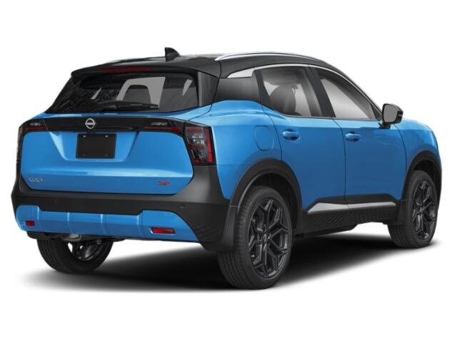 2026 Nissan Kicks SR photo 2