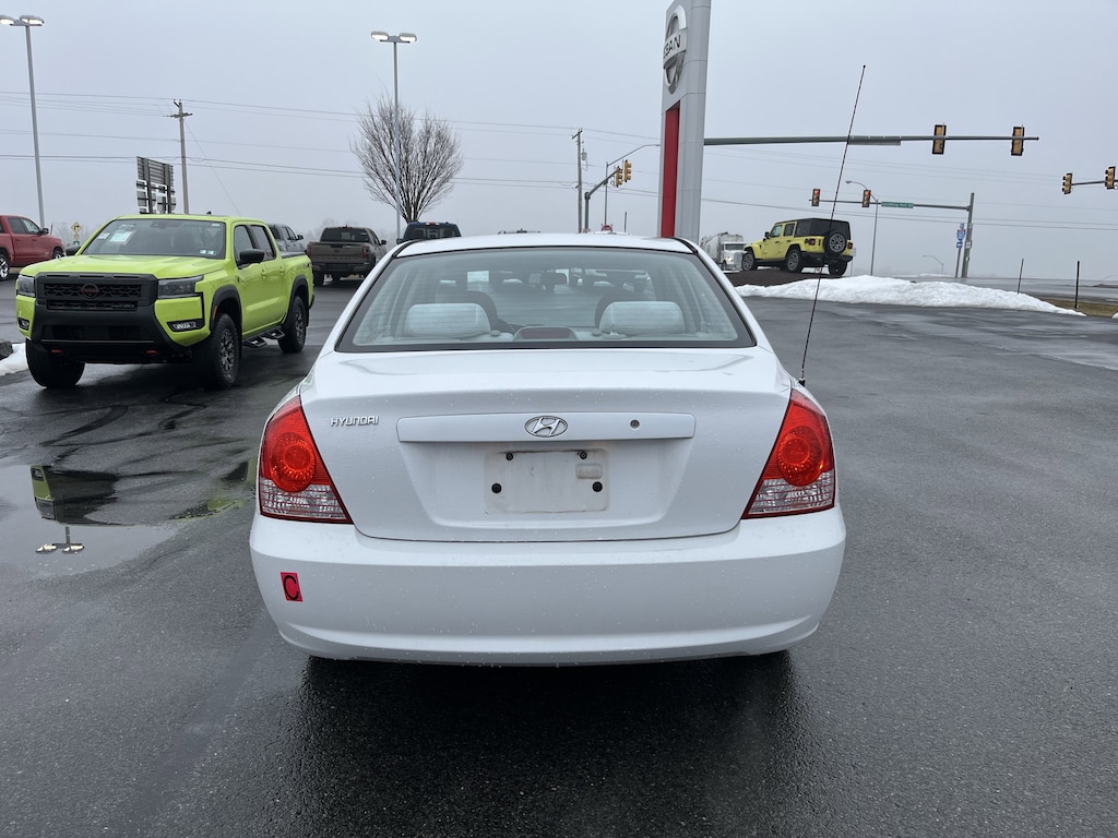 Used 2005 Hyundai Elantra GLS Sedan