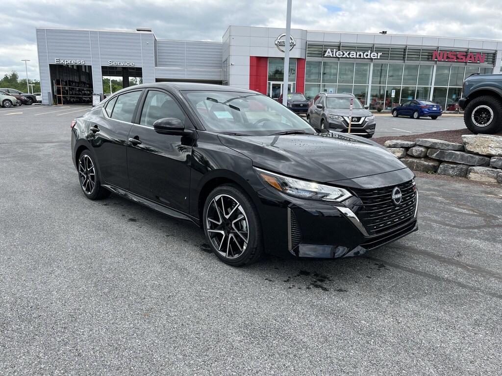 New 2025 Nissan Sentra SR Sedan