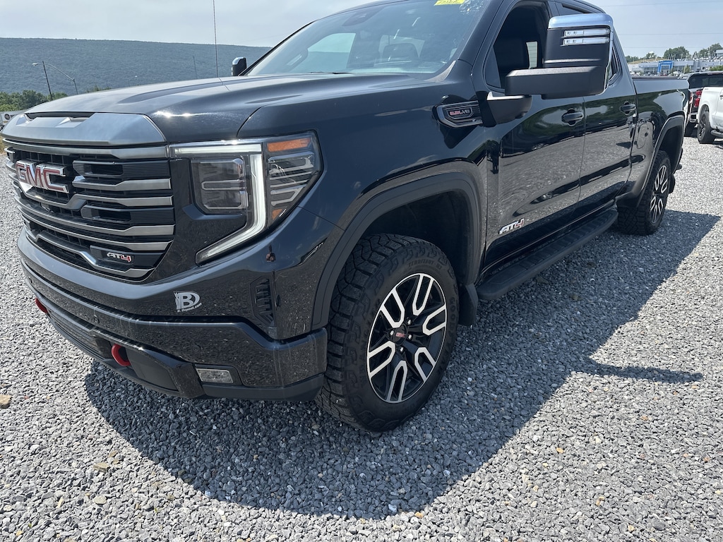 Used 2024 GMC Sierra 1500 AT4 Truck Crew Cab