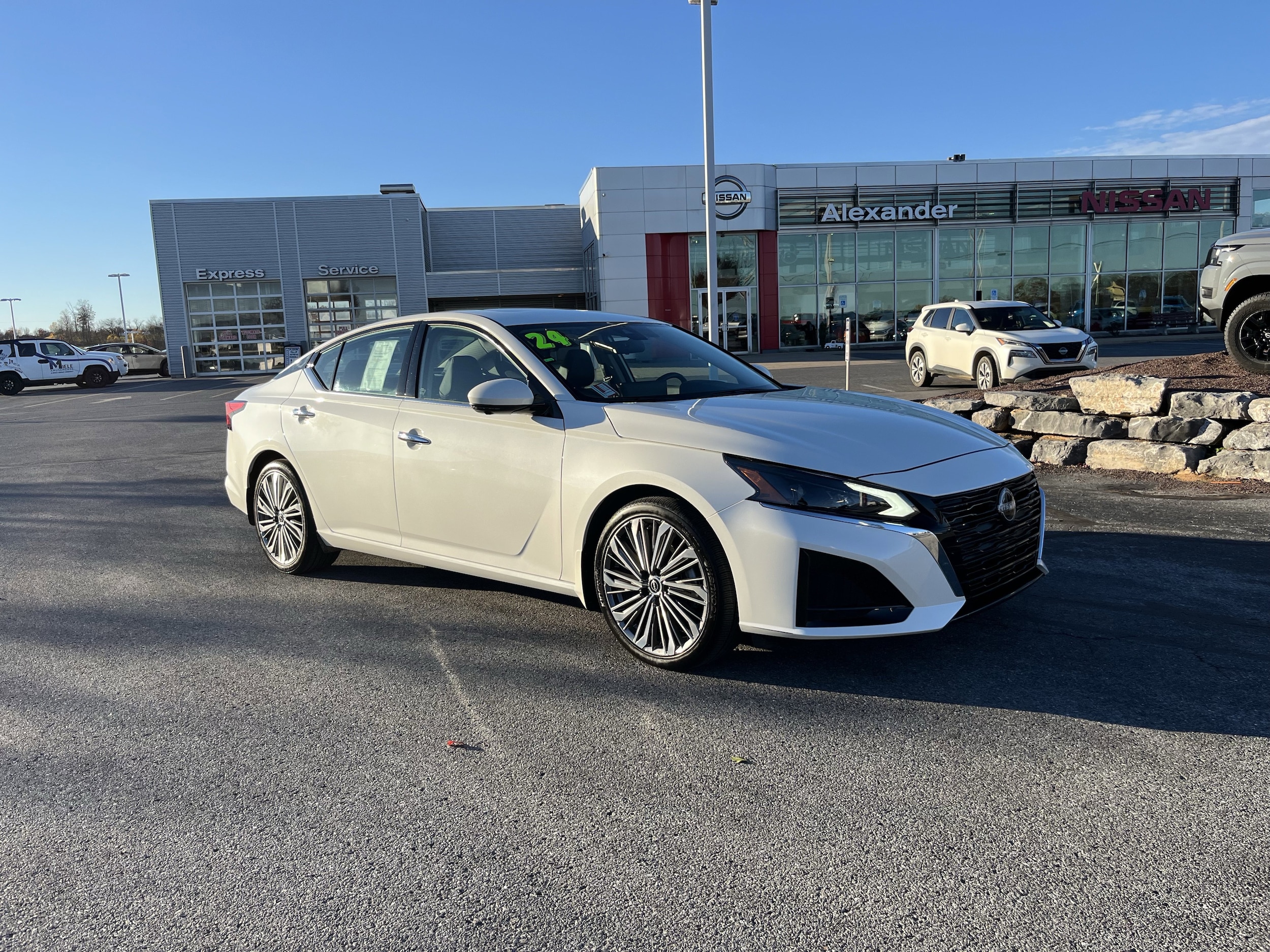 2024 Nissan Altima SL