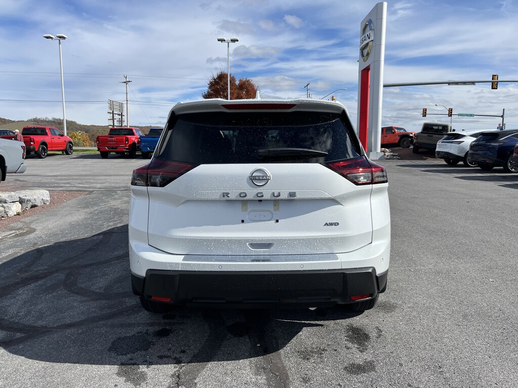 New 2026 Nissan Rogue SV SUV