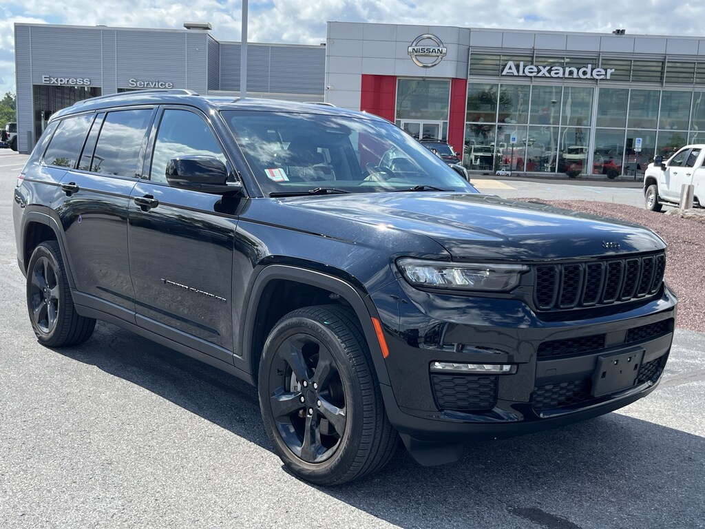 Used 2023 Jeep Grand Cherokee L Limited SUV