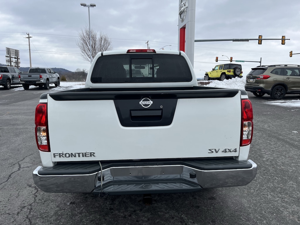 Used 2019 Nissan Frontier SV Truck Crew Cab