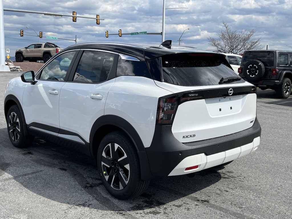New 2026 Nissan Kicks SV SUV
