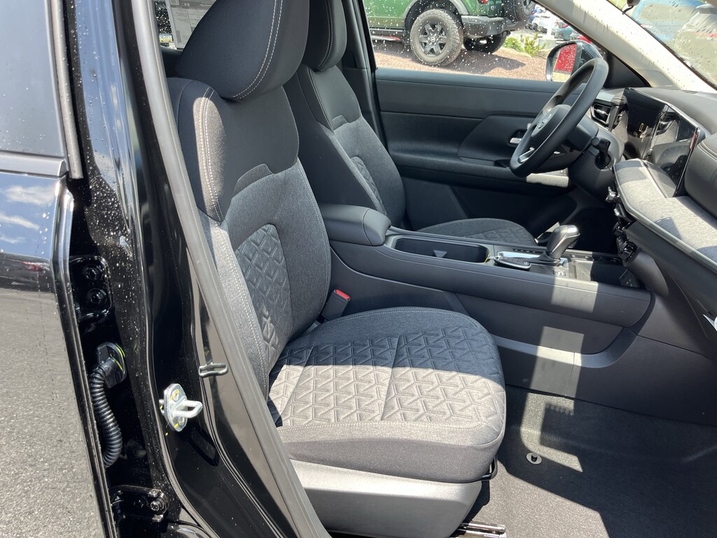 New 2026 Nissan Kicks SV SUV
