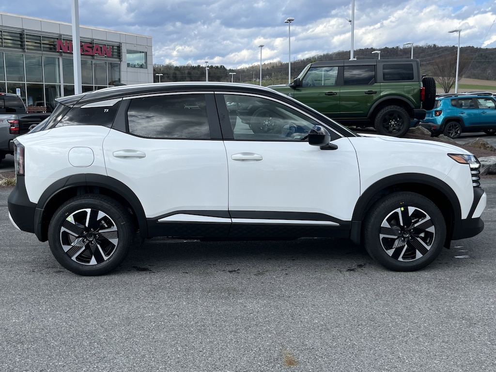 New 2026 Nissan Kicks SV SUV
