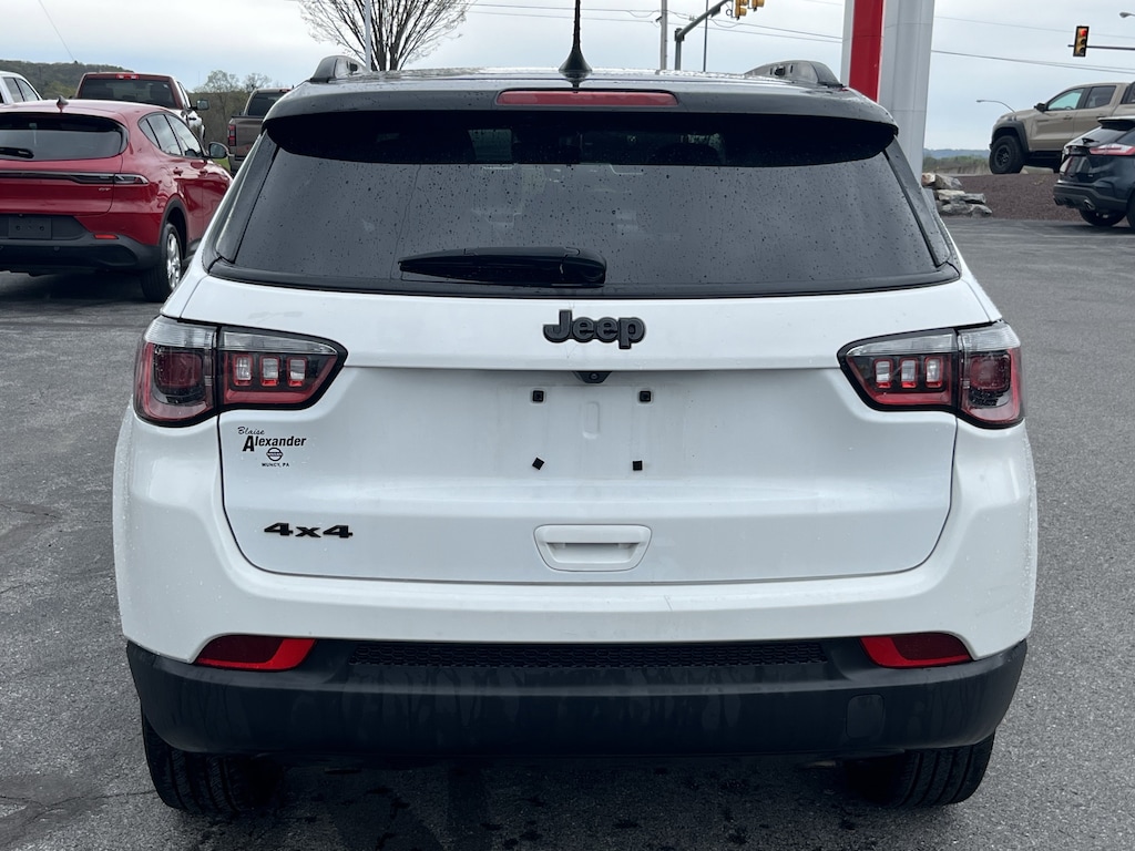 Used 2024 Jeep Compass Latitude SUV