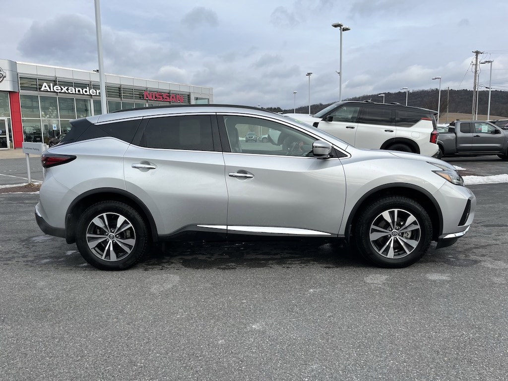 Used 2024 Nissan Murano SV SUV
