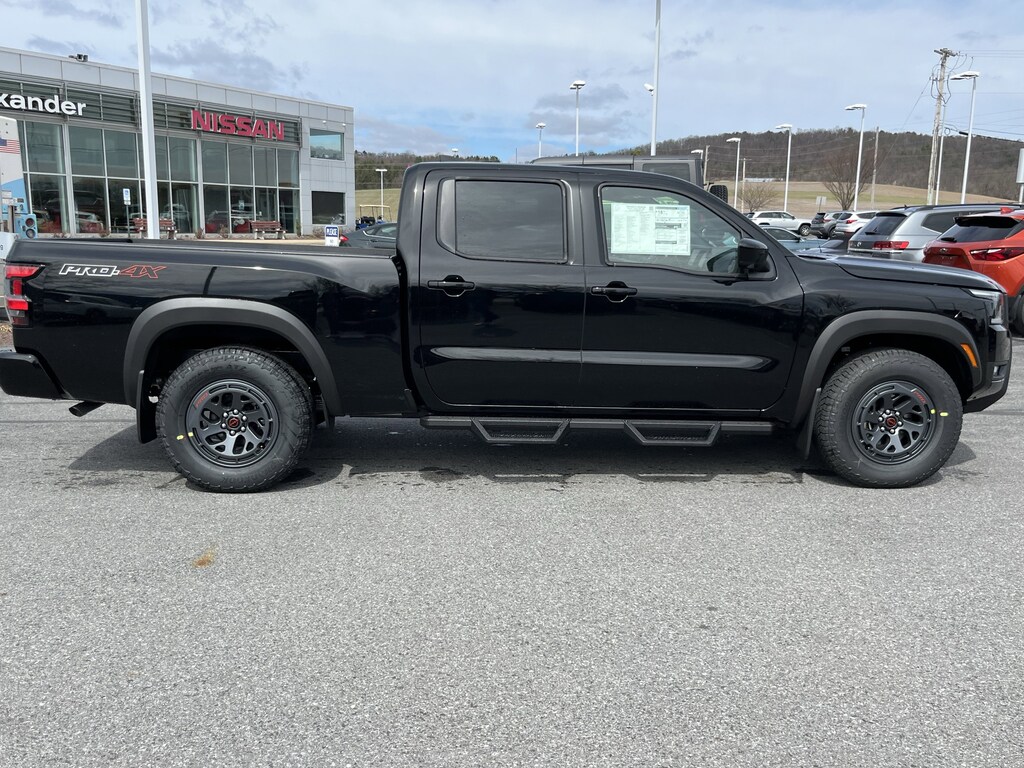 New 2026 Nissan Frontier PRO-4X Truck Crew Cab