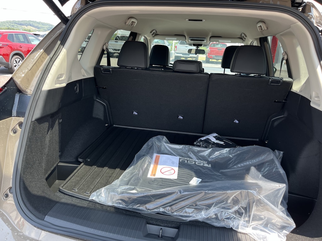 New 2026 Nissan Rogue Rock Creek SUV