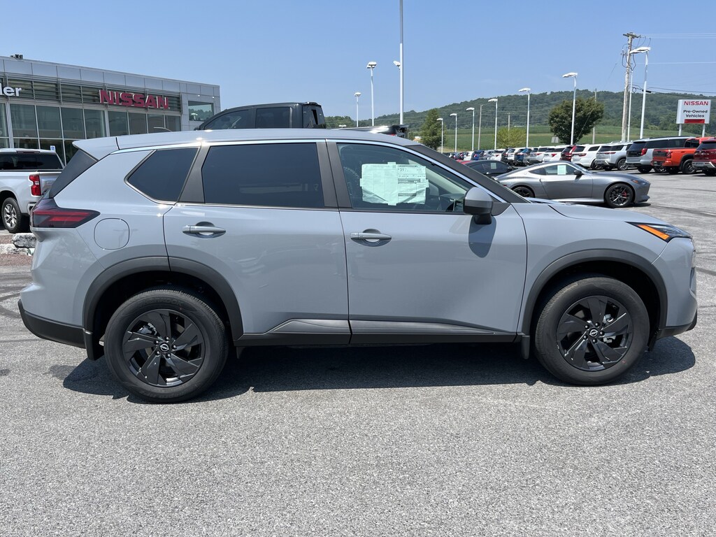 New 2026 Nissan Rogue SV SUV