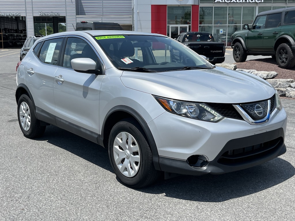 Used 2018 Nissan Rogue Sport S SUV