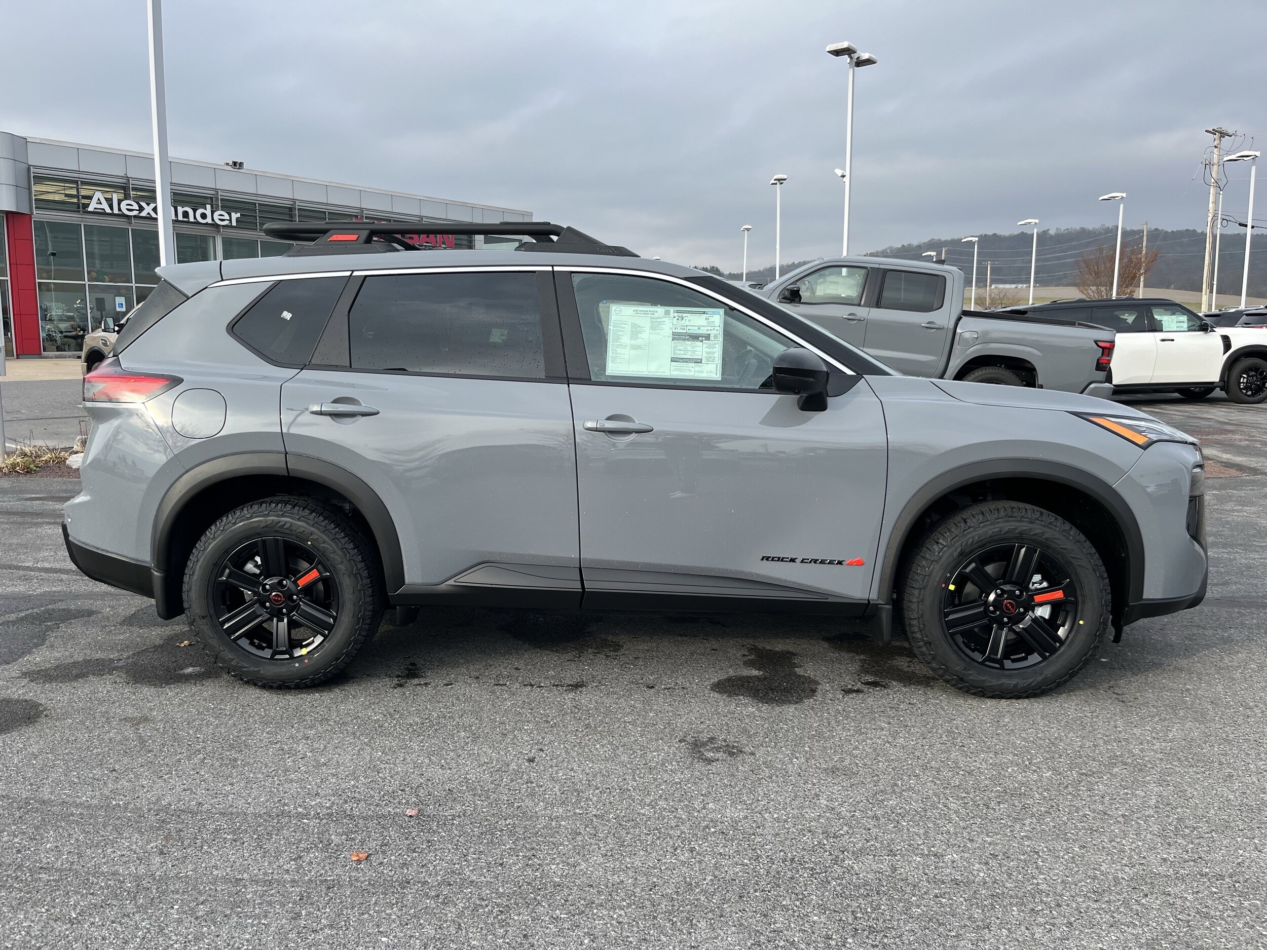 2026 Nissan Rogue SV photo 2