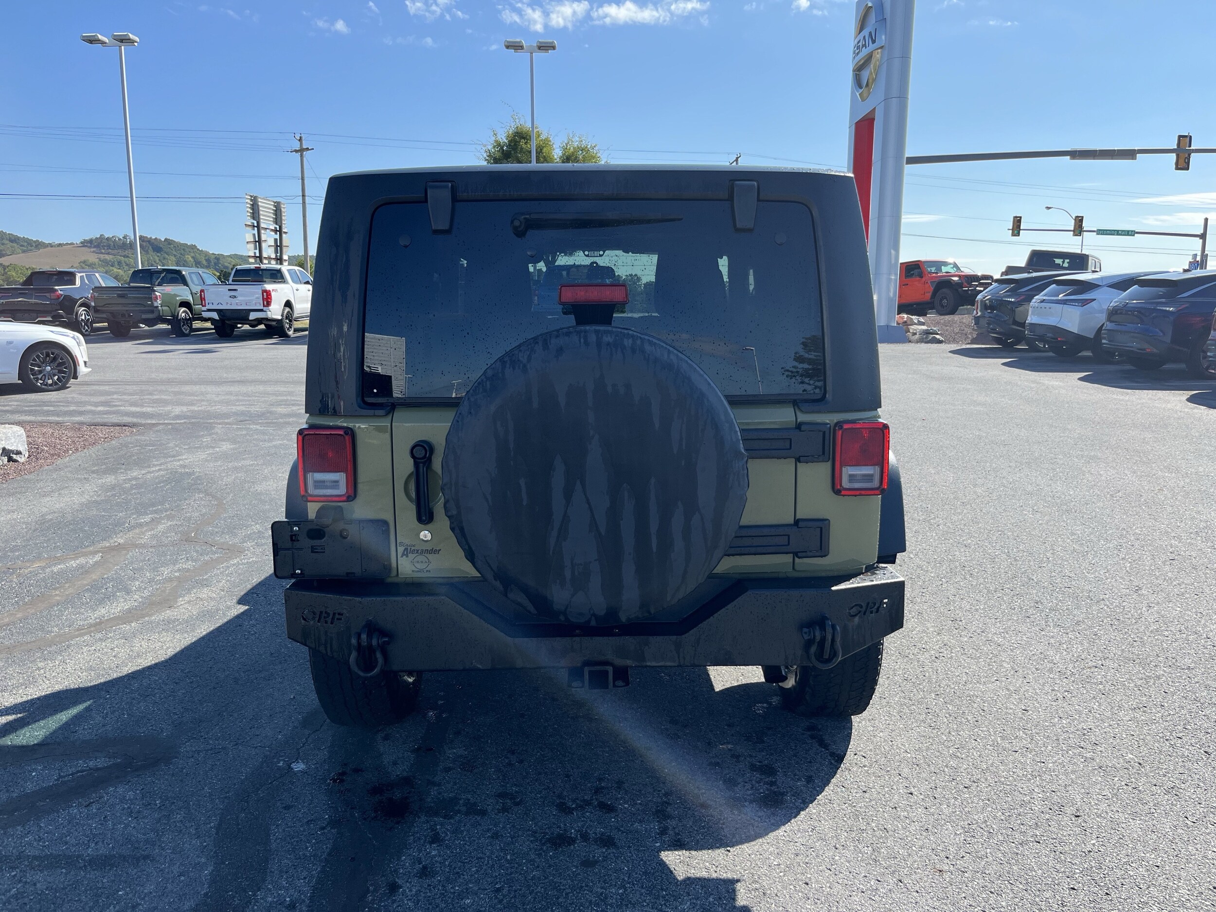 2013 Jeep Wrangler Two-Door Sport photo 3
