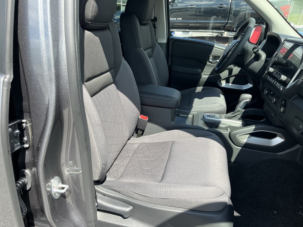New 2026 Nissan Frontier SV Truck Crew Cab