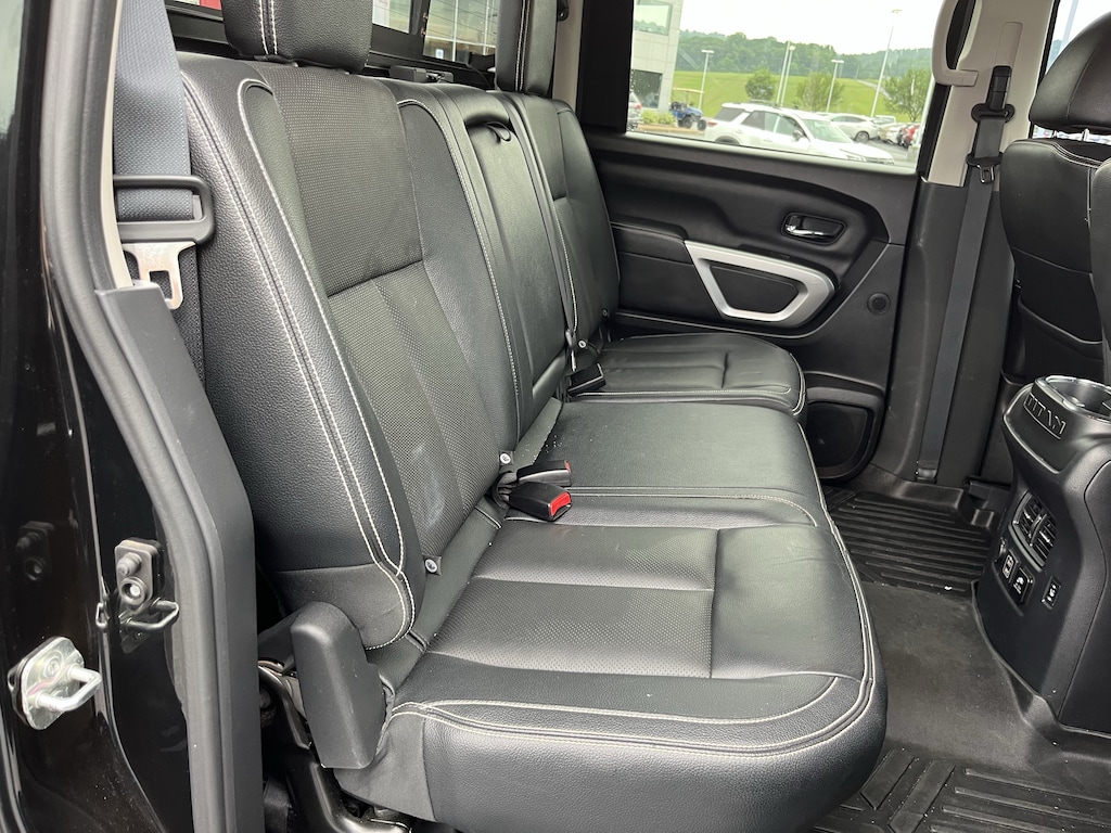 Used 2019 Nissan Titan PRO-4X Truck Crew Cab
