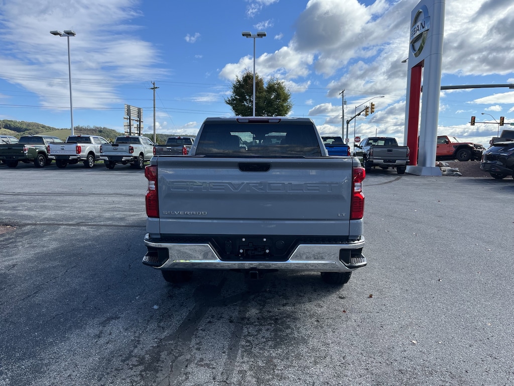 Used 2024 Chevrolet Silverado 1500 LT w/1LT Truck Crew Cab