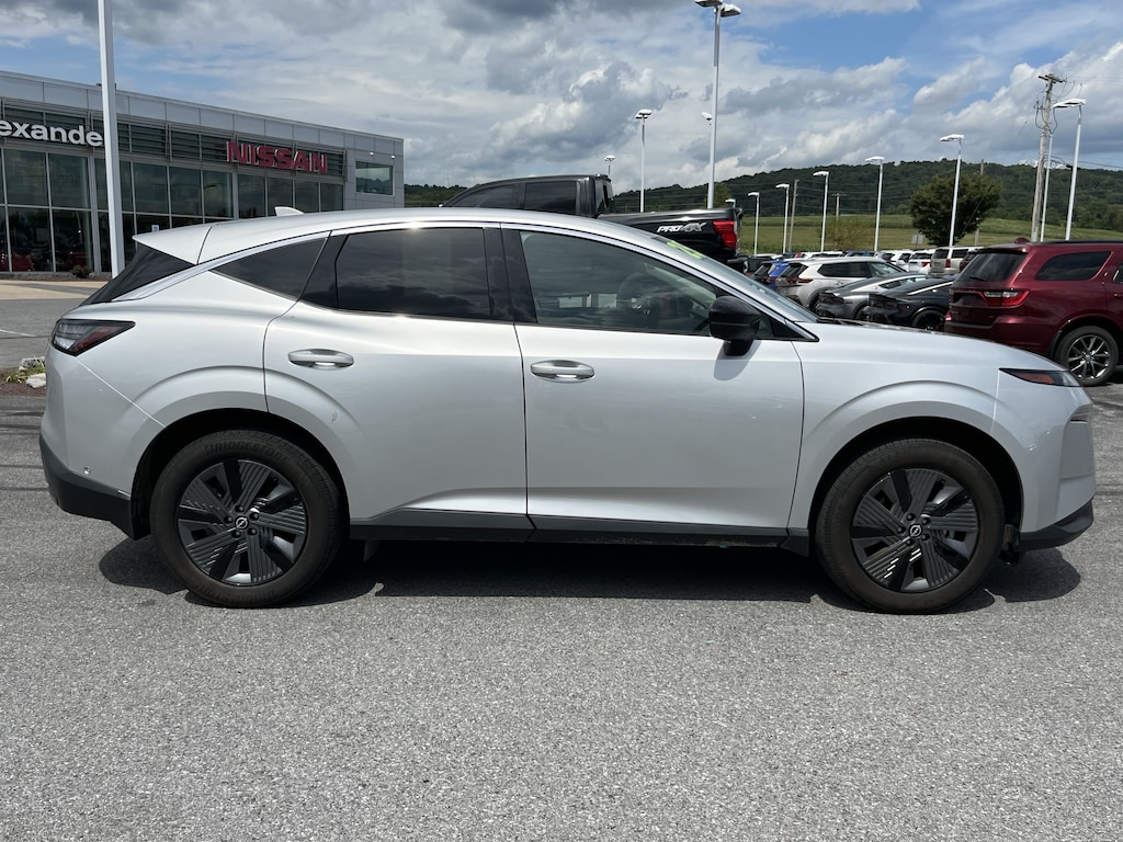 Used 2025 Nissan Murano SL SUV