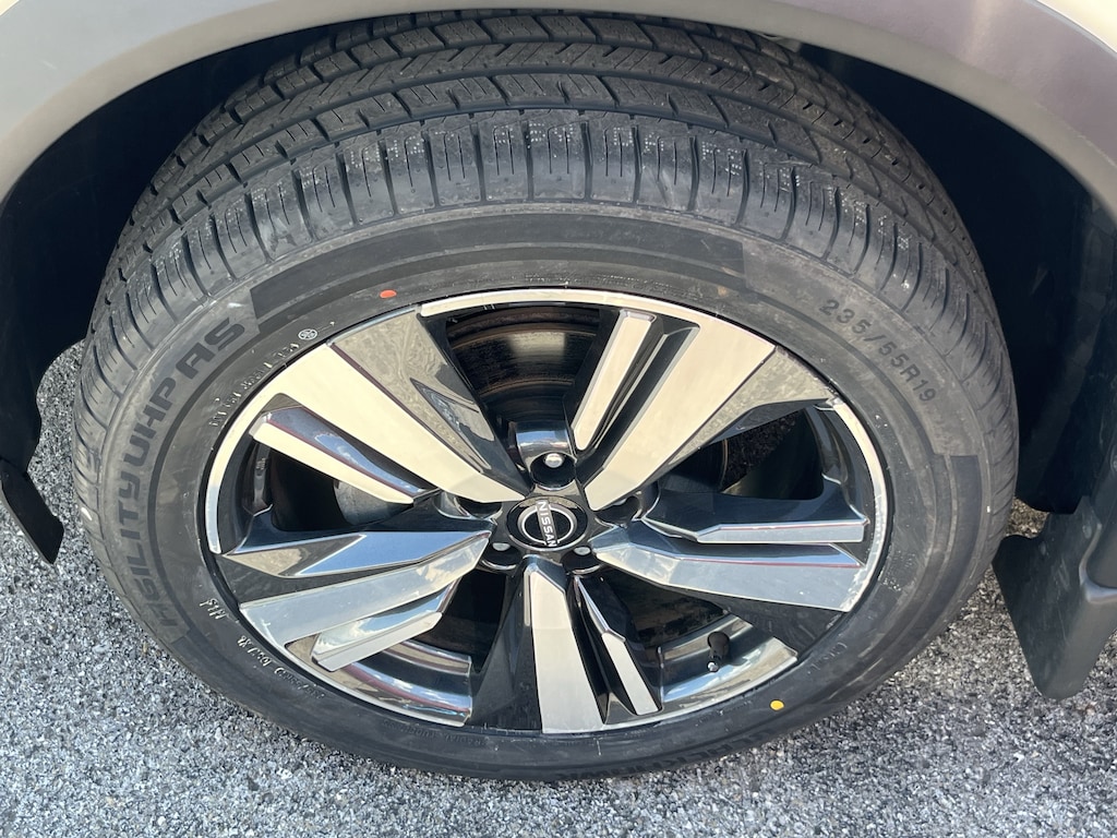 Used 2023 Nissan Rogue SL SUV