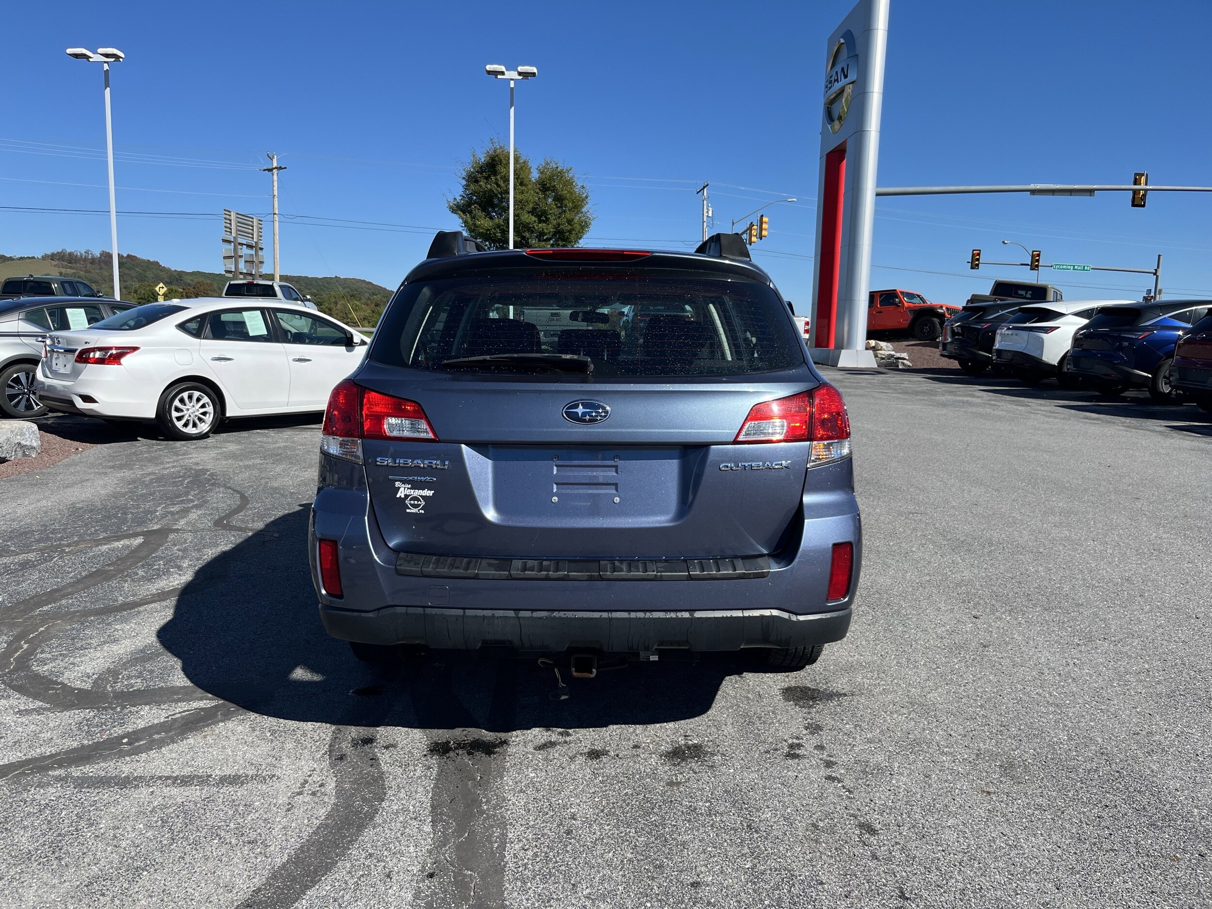 2014 Subaru Outback 2.5i photo 3