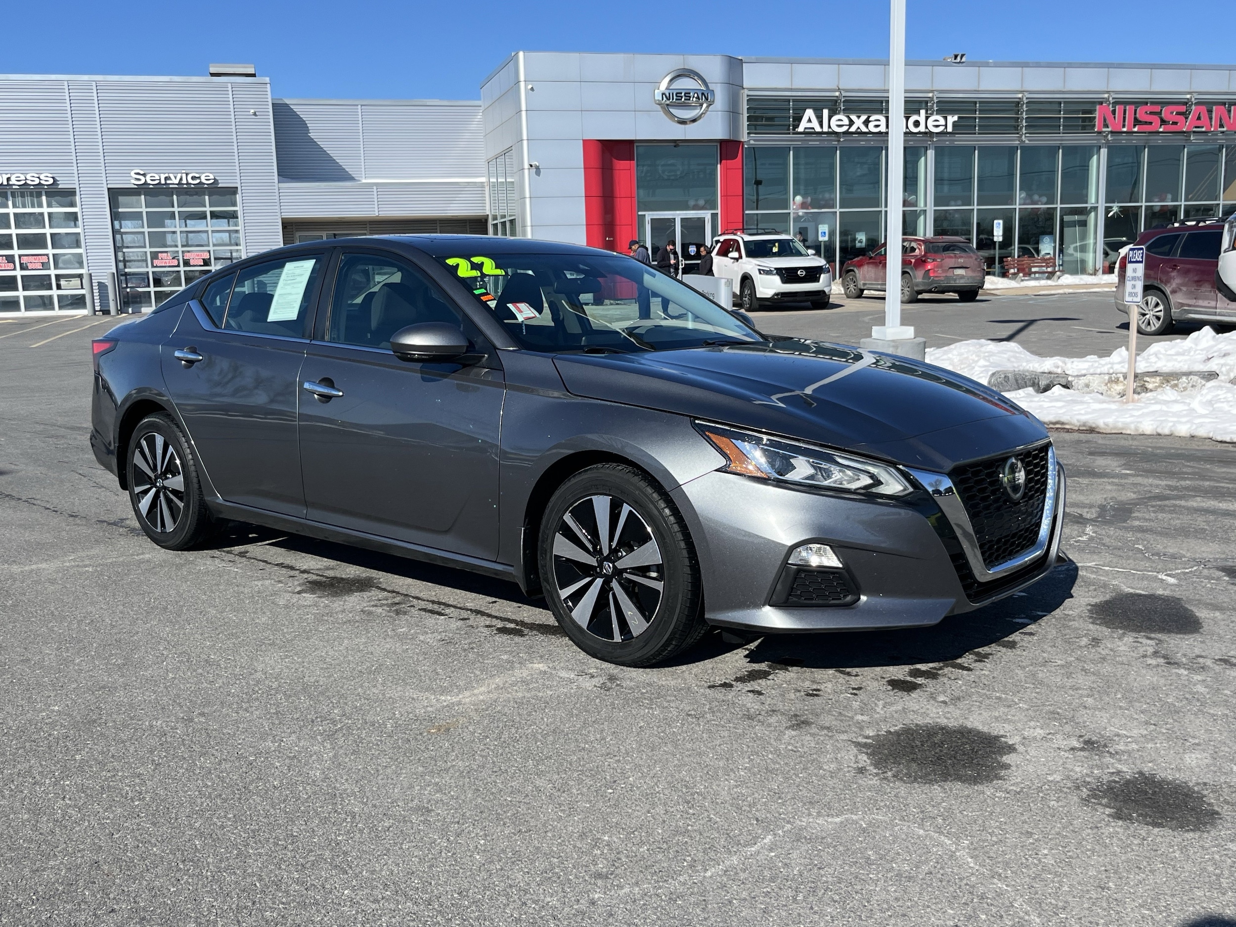 2022 Nissan Altima SV