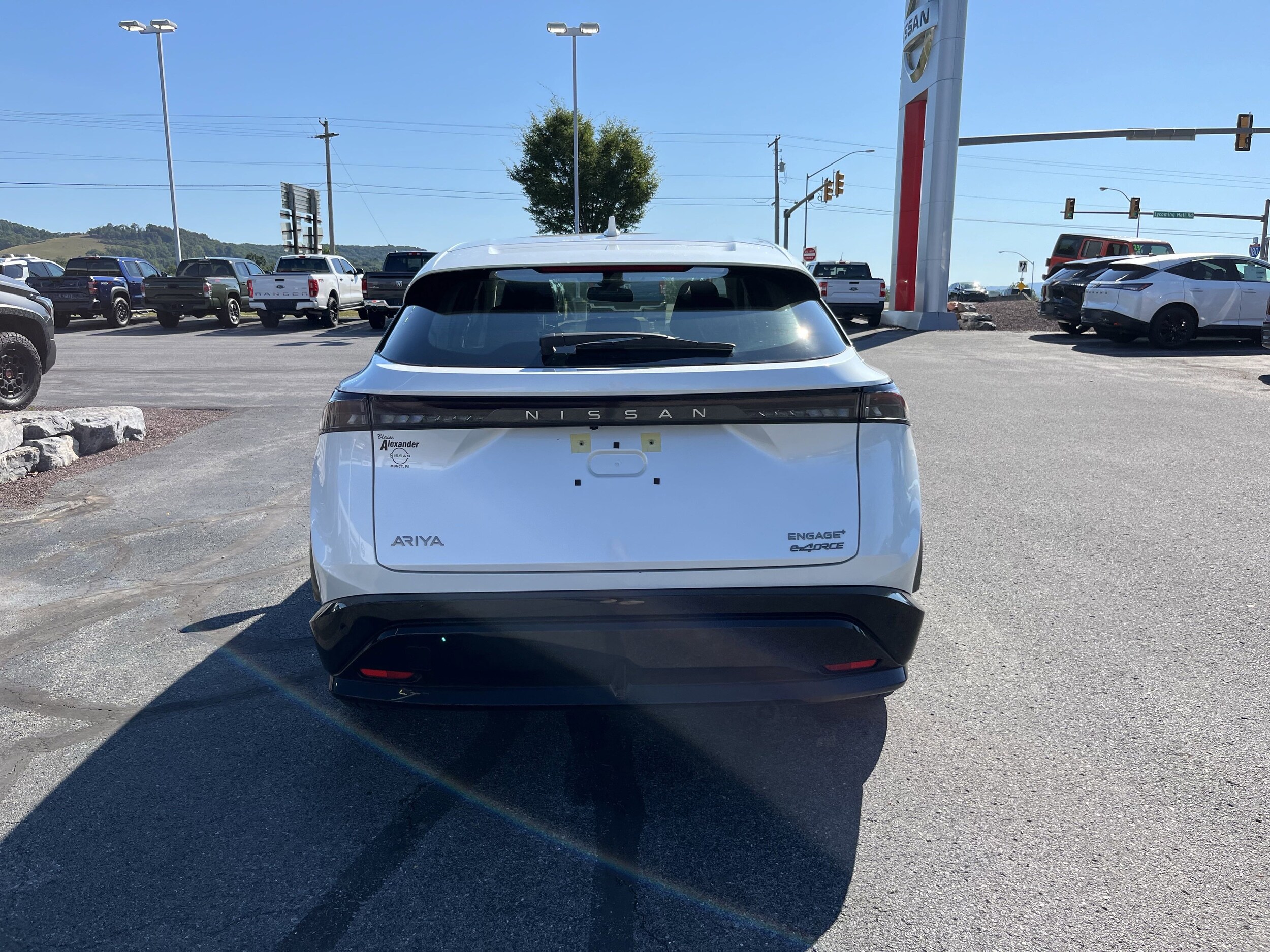 2024 Nissan ARIYA Engage photo 4