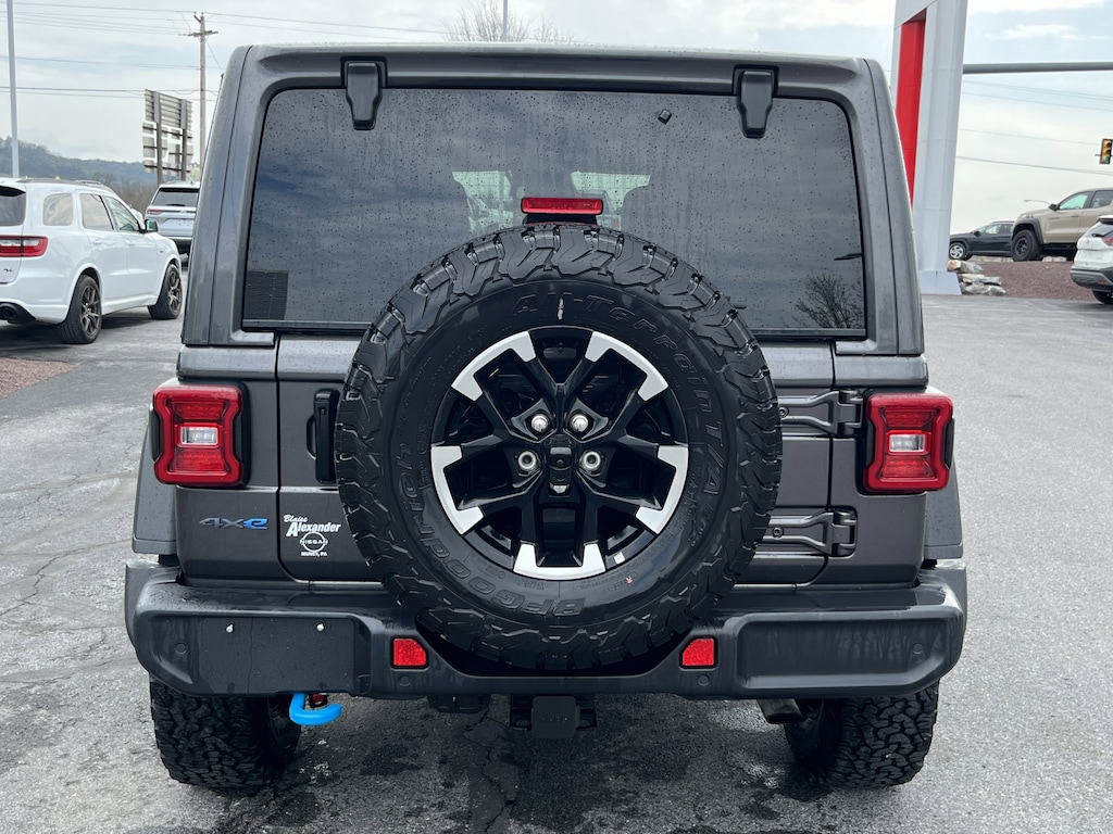 Used 2025 Jeep Wrangler 4xe Rubicon SUV