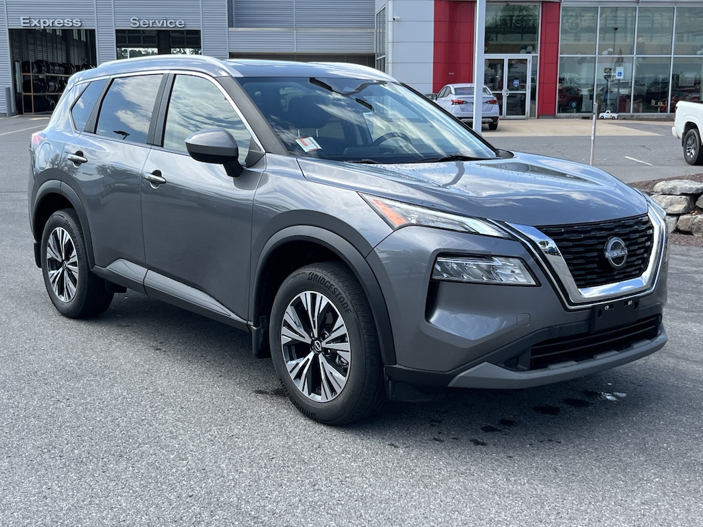 Used 2023 Nissan Rogue SV SUV