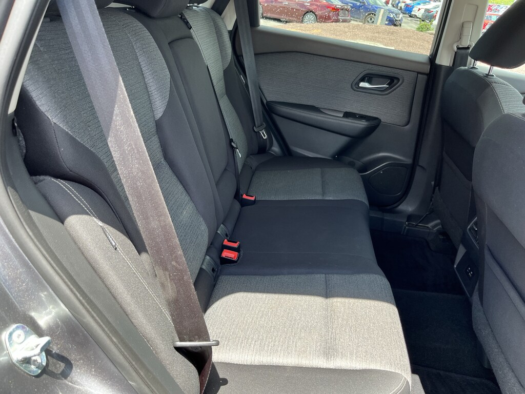 Used 2021 Nissan Rogue SV SUV