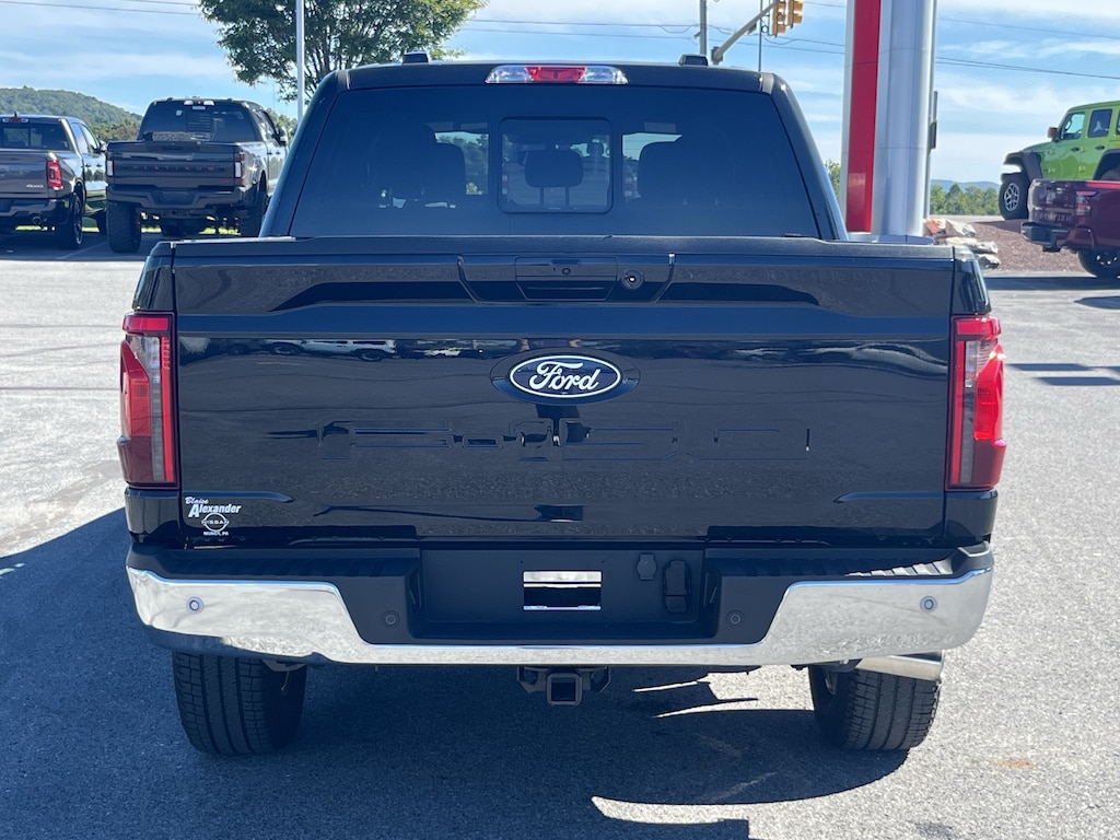 Used 2025 Ford F-150 XLT Truck SuperCrew Cab