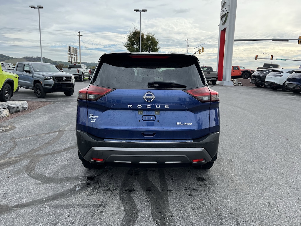 Used 2023 Nissan Rogue SL SUV