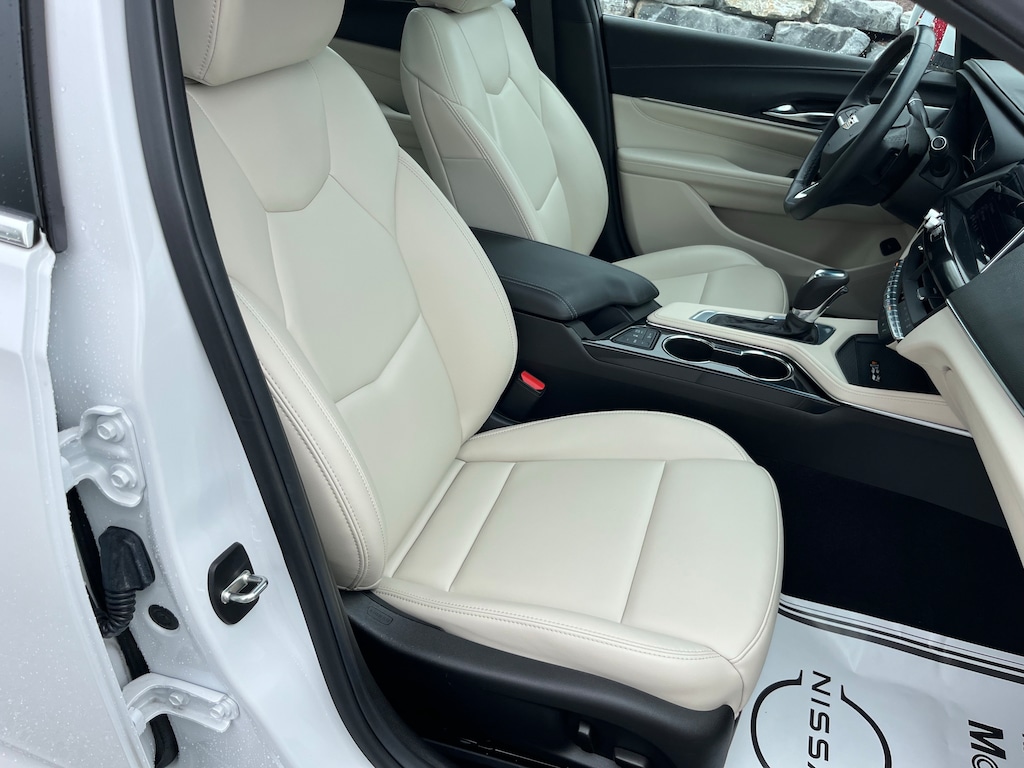 Used 2025 CADILLAC CT4 Luxury Sedan