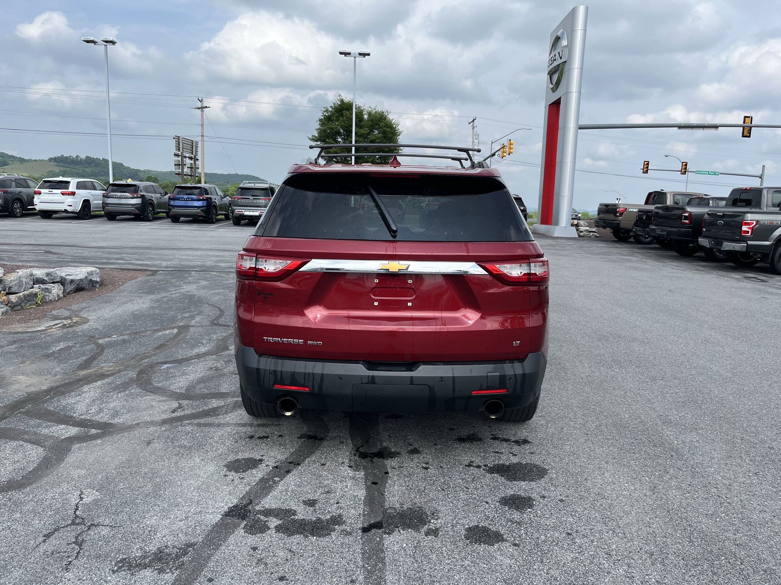 2018 Chevrolet Traverse Cloth 1LT photo 3