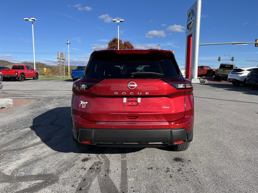 New 2026 Nissan Rogue SV SUV