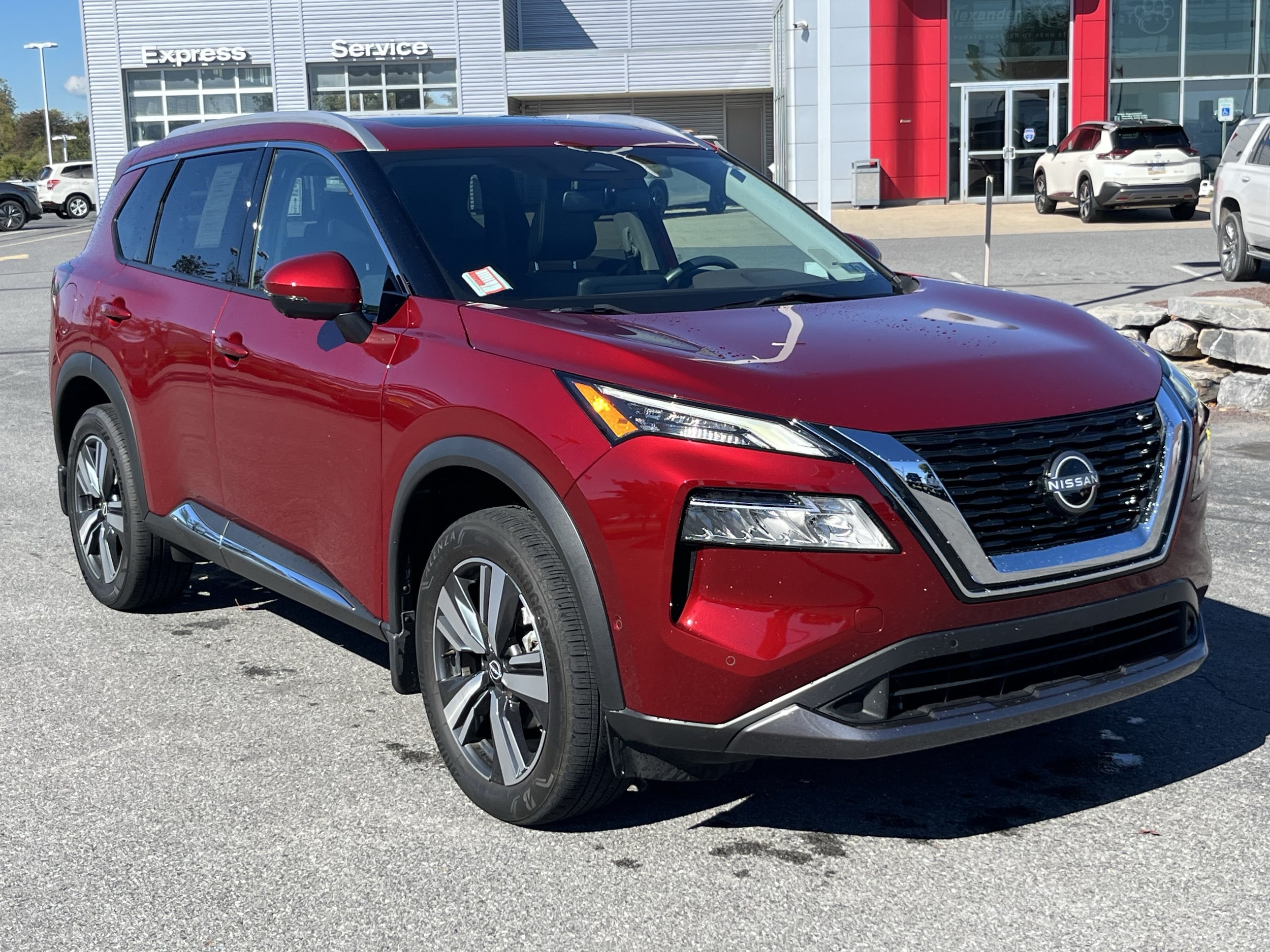 2023 Nissan Rogue SL