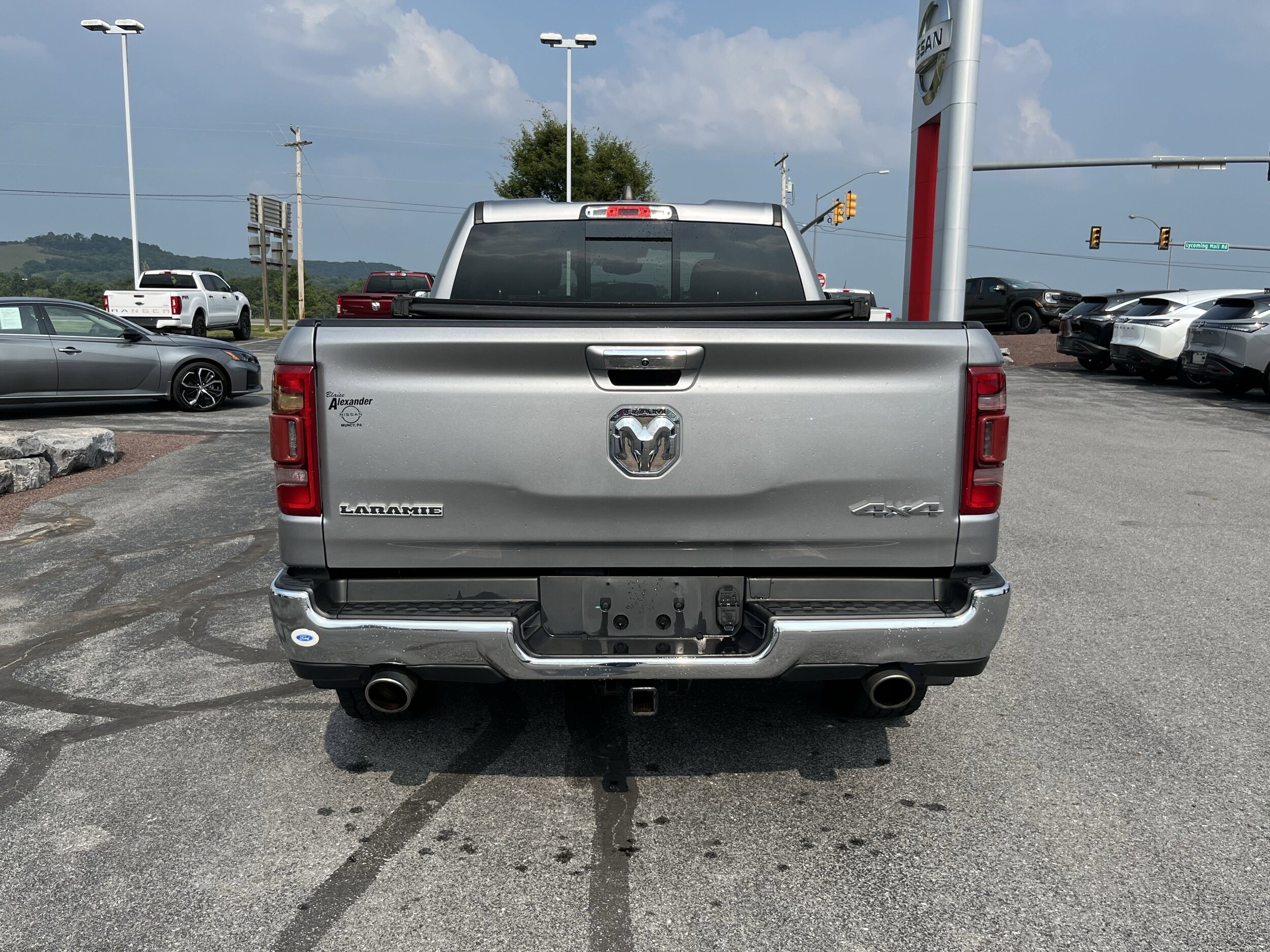 2020 Ram 1500 Laramie photo 4