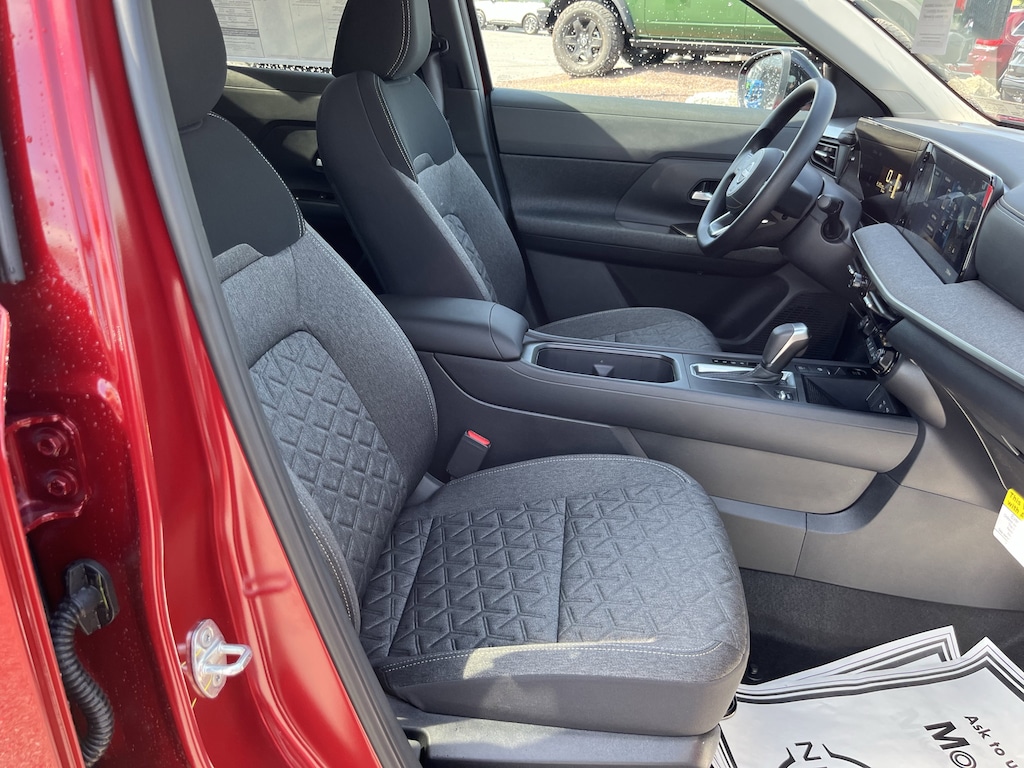 New 2026 Nissan Kicks SV SUV
