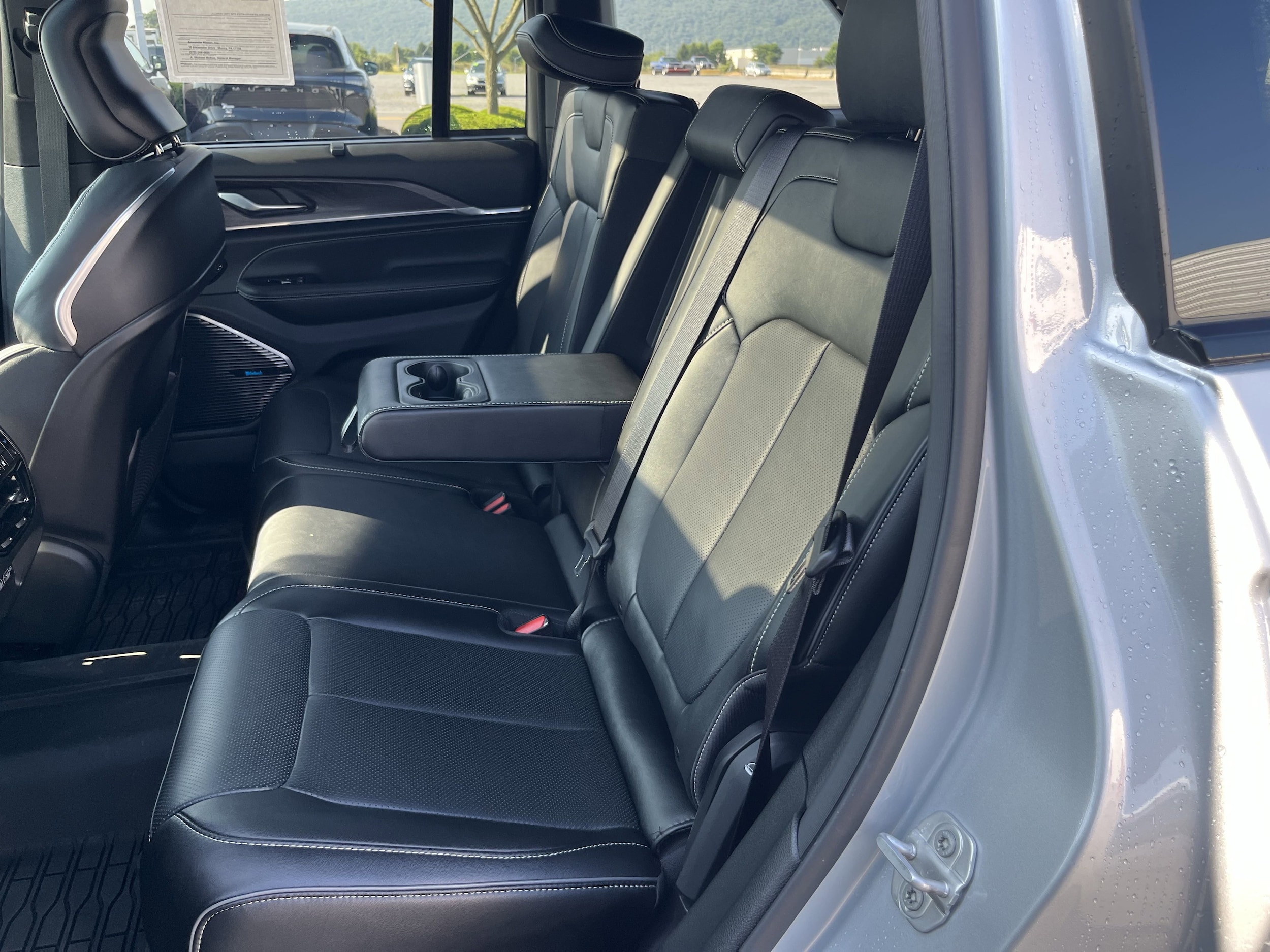 2024 Jeep Grand Cherokee Overland 4xe - Photo 13