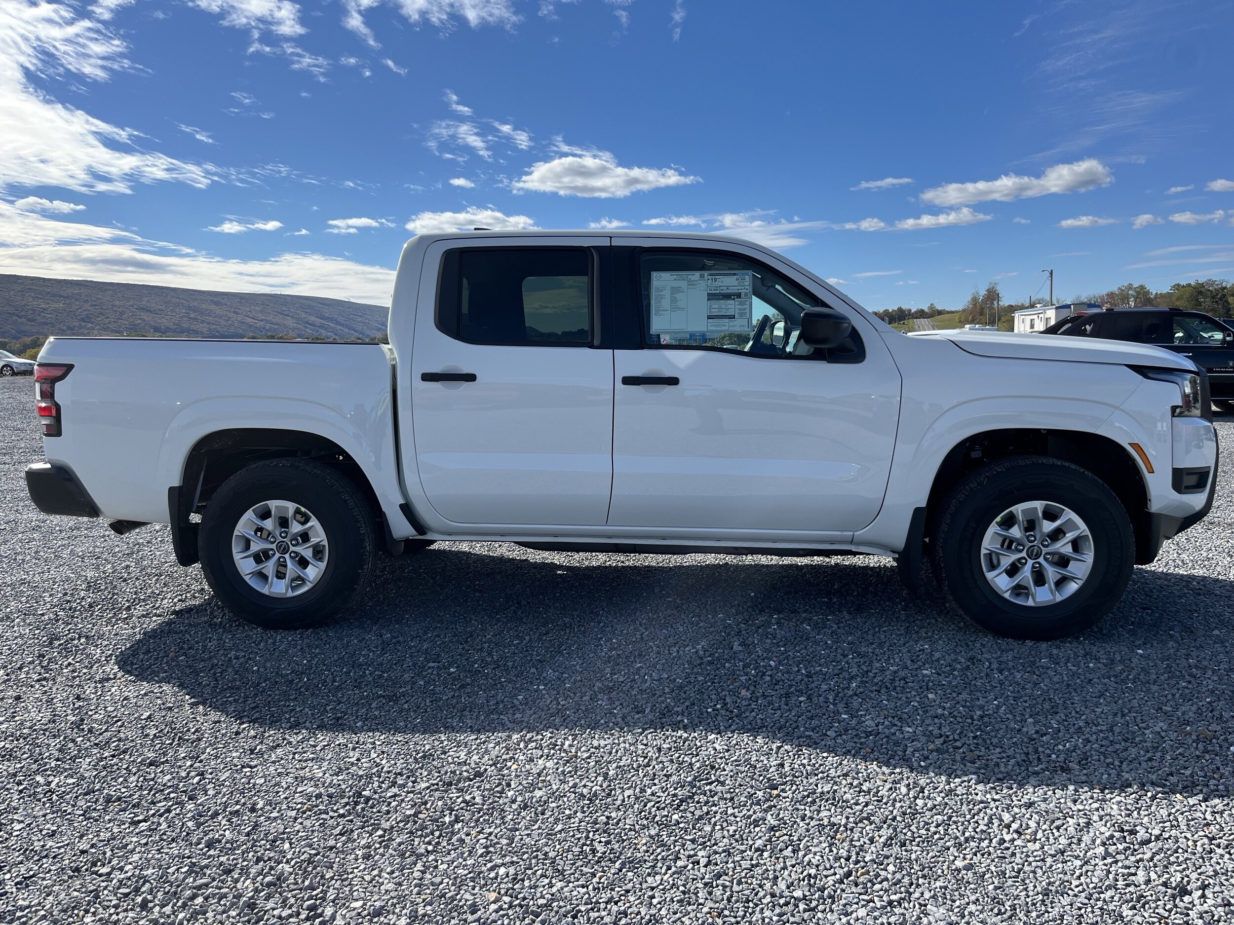 2026 Nissan Frontier S photo 2
